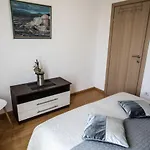 Marinero شقة ماكارسكا
