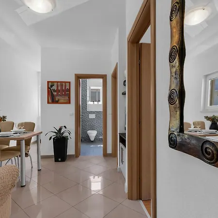 Marinero Appartement Makarska