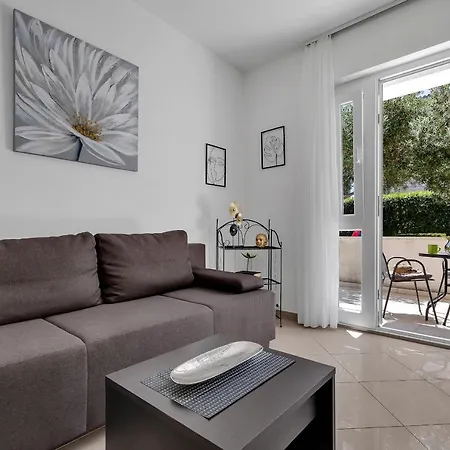 Apartment Marinero