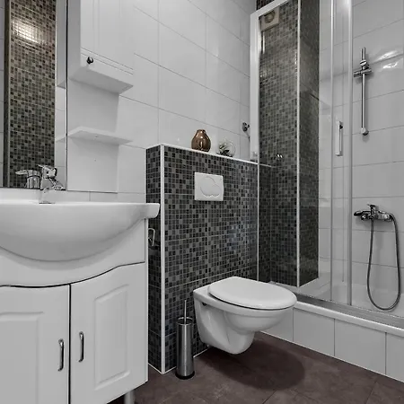 Marinero Μακάρσκα