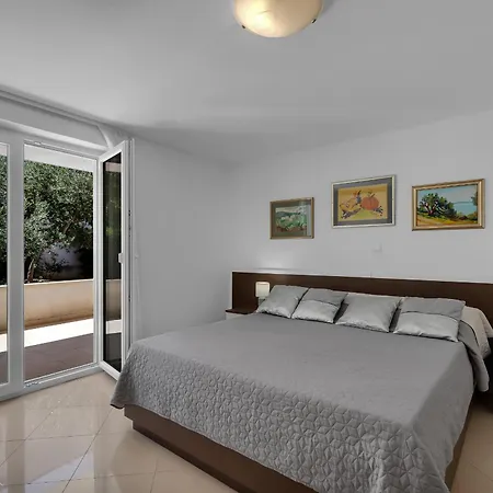 Apartment Marinero *