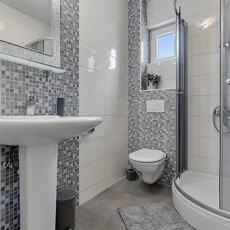 Marinero Μακάρσκα