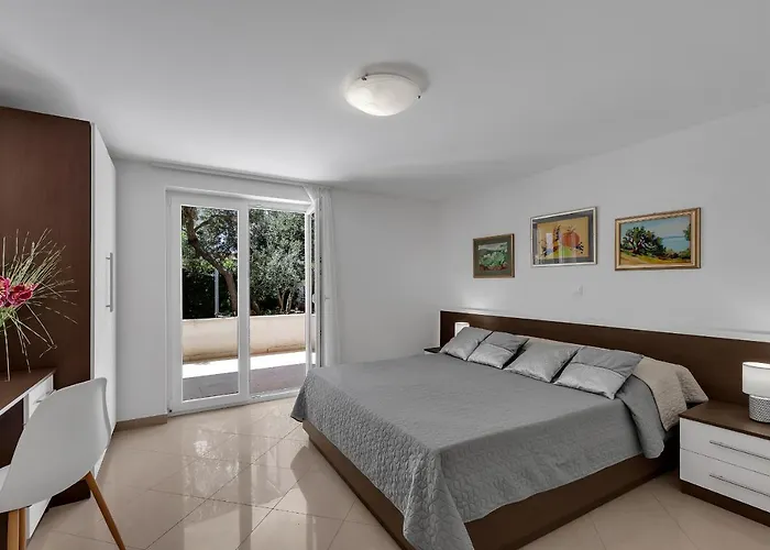 Daire Marinero Makarska