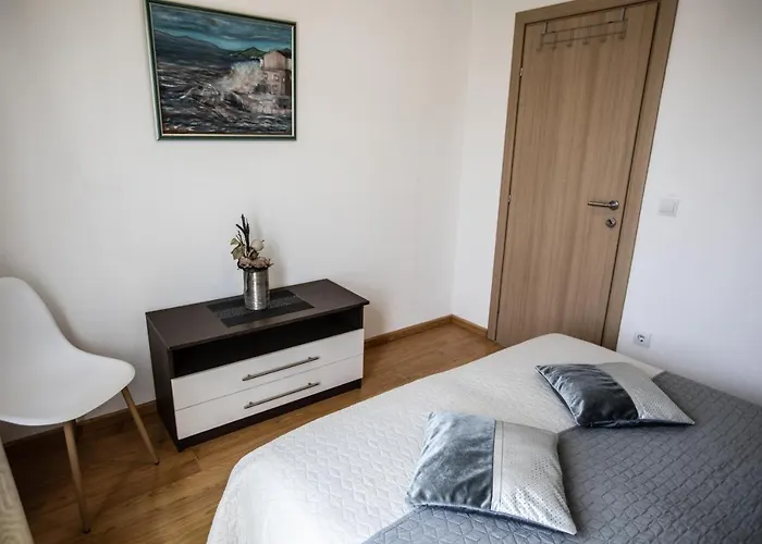 Marinero Daire Makarska